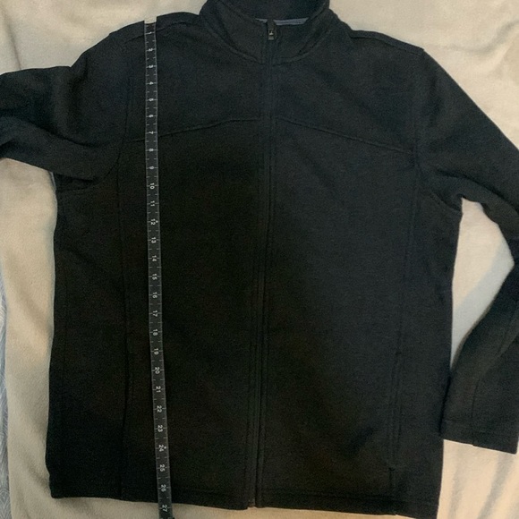 Mens light shirt jacket. Like new! Used only once. - Picture 6 of 8